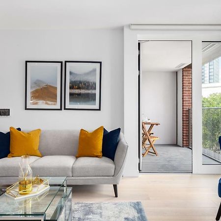 Two Bedroom Serviced Apartment With Balcony In Weymouth Building, Deacon Street London Bagian luar foto