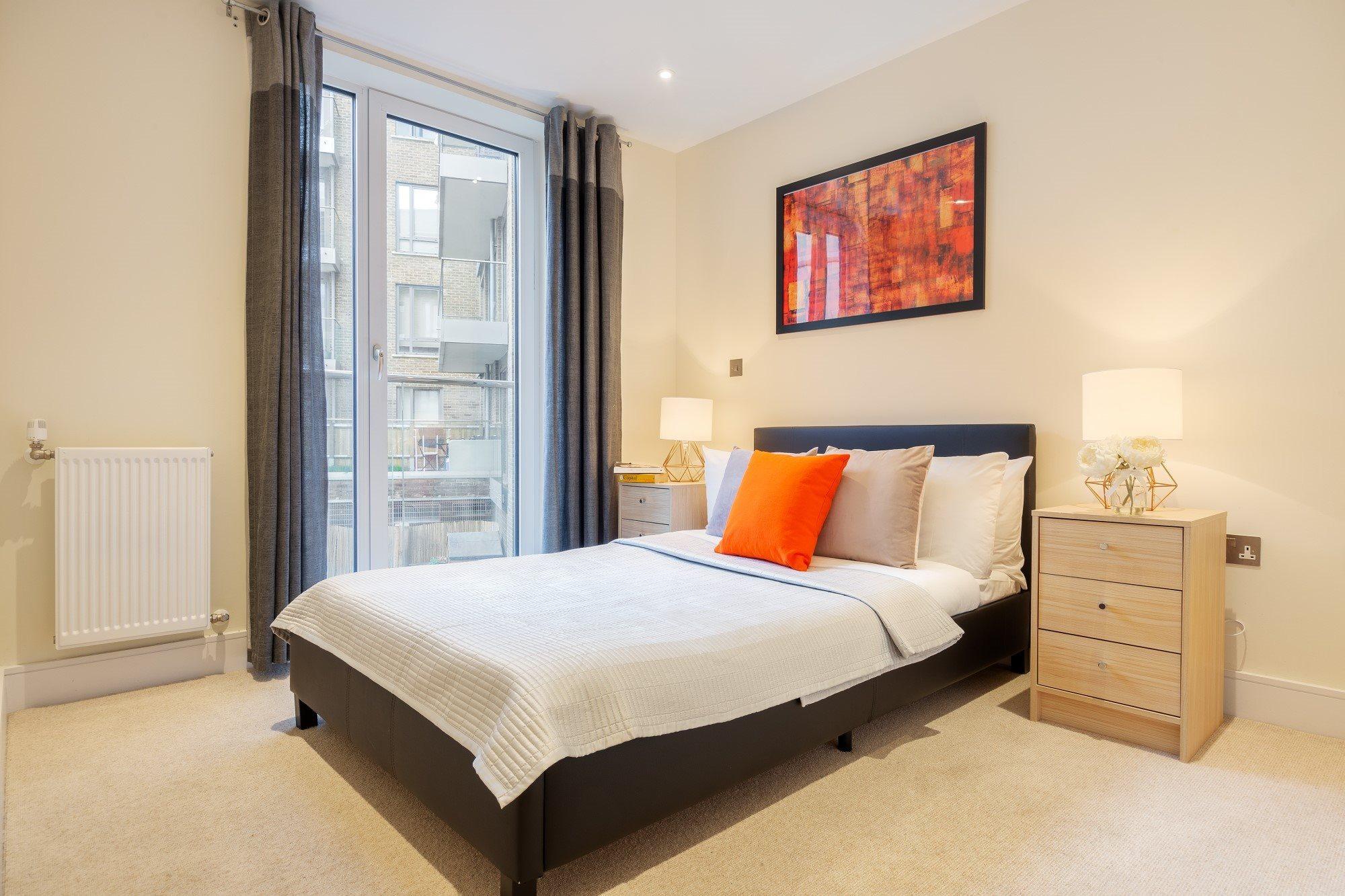 Two Bedroom Serviced Apartment With Balcony In Weymouth Building, Deacon Street London Bagian luar foto