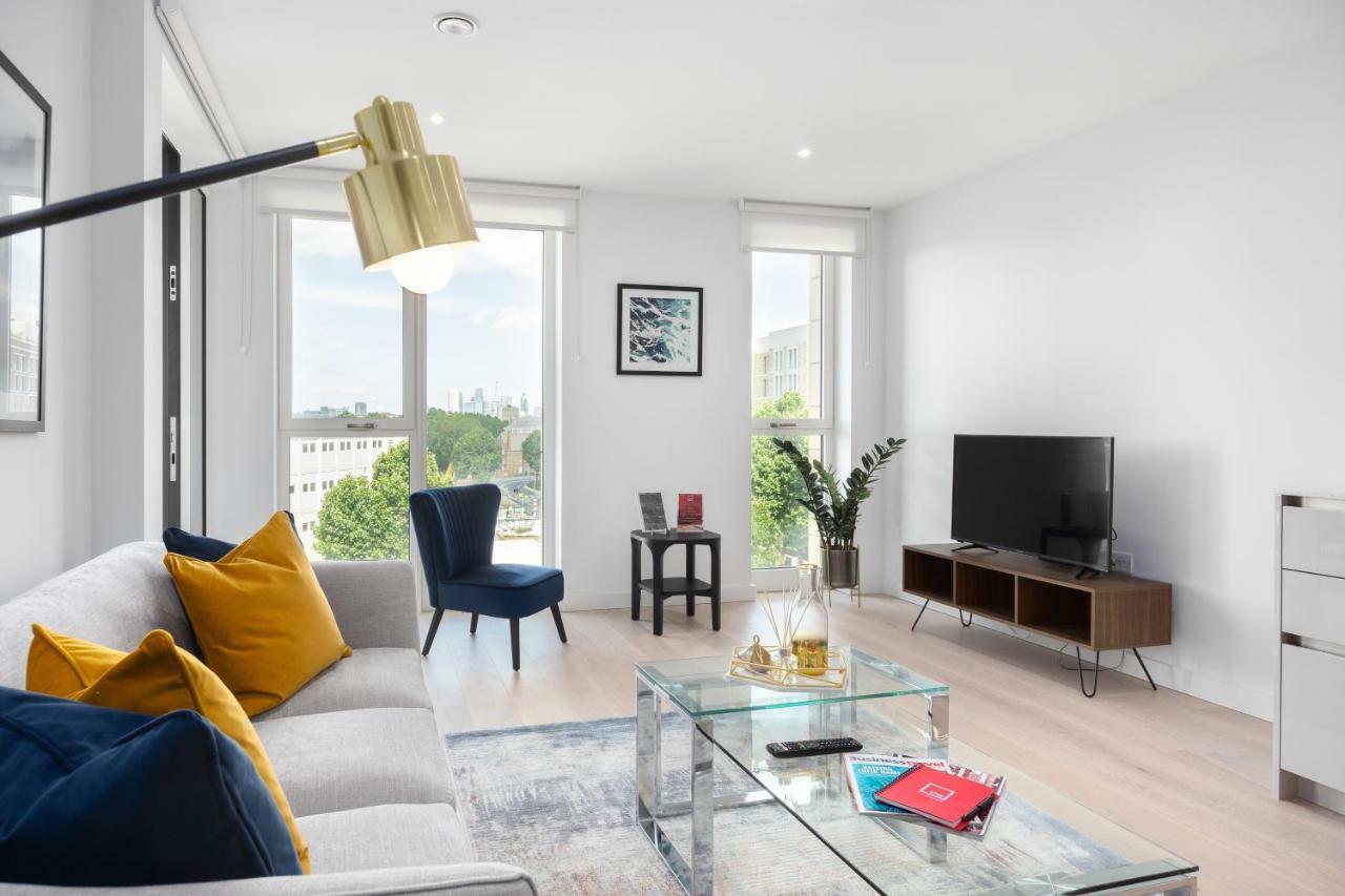 Two Bedroom Serviced Apartment With Balcony In Weymouth Building, Deacon Street London Bagian luar foto