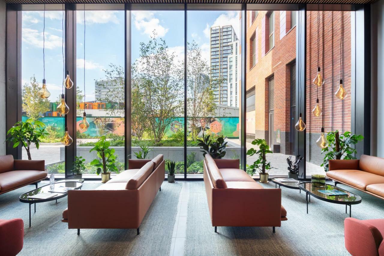 Two Bedroom Serviced Apartment With Balcony In Weymouth Building, Deacon Street London Bagian luar foto